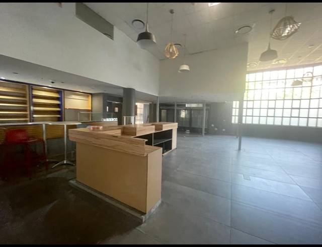 255M² RETAIL TO LET IN BRYANSTON